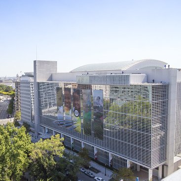 Word Bank Group Headquarters, Washington. Photo: World Bank / Simone D. McCourtie (CC BY-NC-ND 2.0)