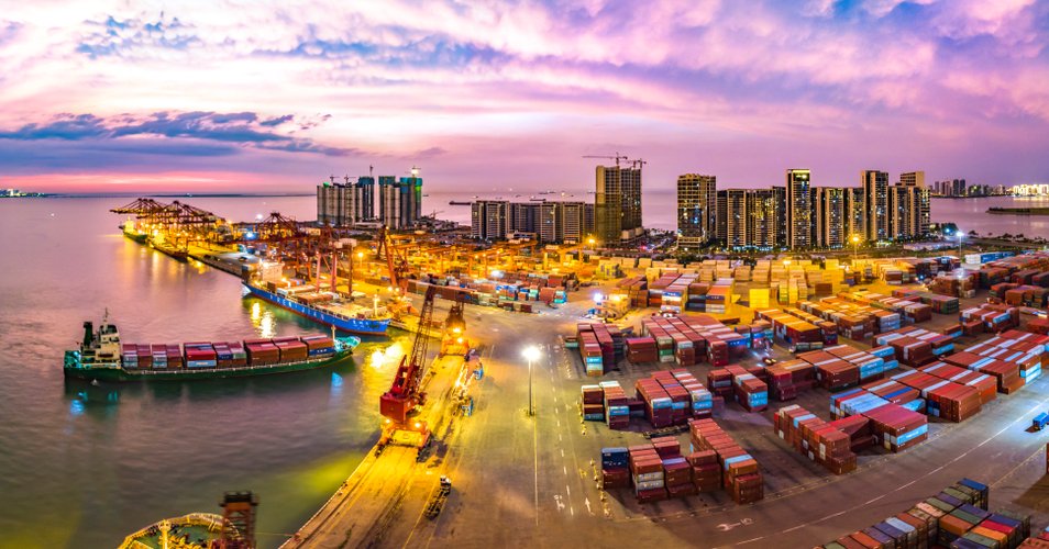 How China hedges: deciphering Sinosure’s role in China’s overseas finance        | ODI: Think change    